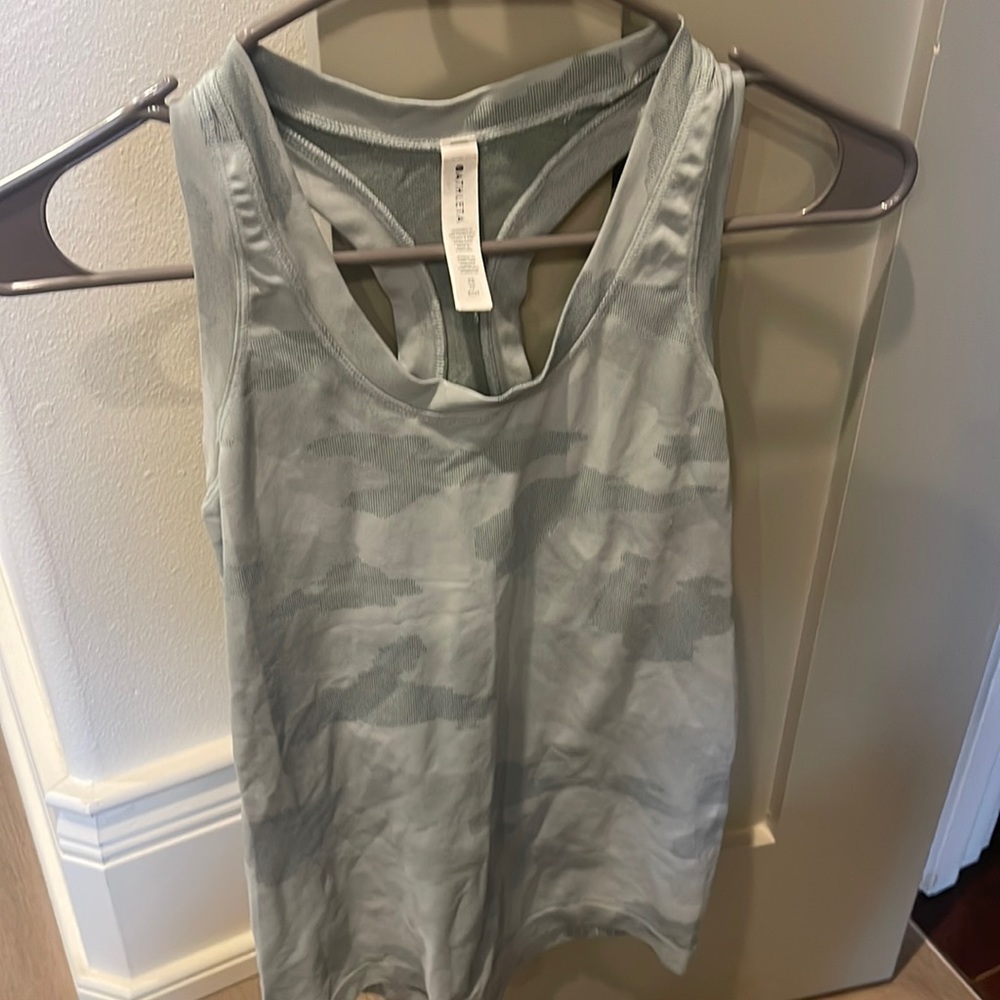 ATHLETA CAMO TANK!